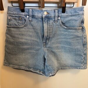 Madewell Perfect Vintage Mid Length Jean Short, size 29